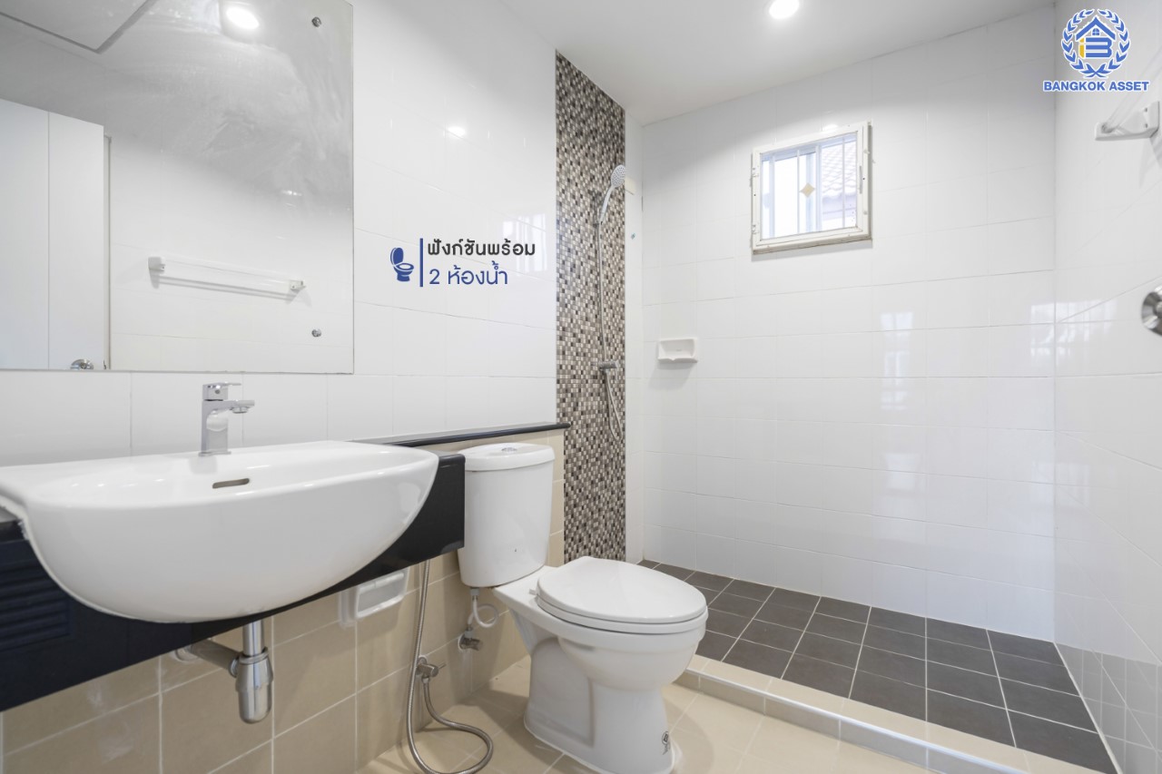 บ้านมือสองตกแต่งใหม่ ม.พฤกษาวิลเลจ10 พระราม5-บางใหญ่ เนื้อที่ 50.8 ตร.ว. ตอบโจทย์ทุกการอยู่อาศัย ฟังก์ชัน 3 ห้องนอน 2 ห้องน้ำ 1 ที่จอดรถ บรรยากาศเป็นส่วนตัว บนทำเลศักยภาพ เชื่อมต่อถนนกาญจนาภิเษก ใกล้เซ็นทรัลเวสต์เกต ทางด่วน และรถไฟฟ้า "สถานีตลาดบางใหญ่"...